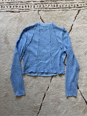UO Kimchi Blue Blair exposed seam Textured blue Long-Sleeve Crop Top size large